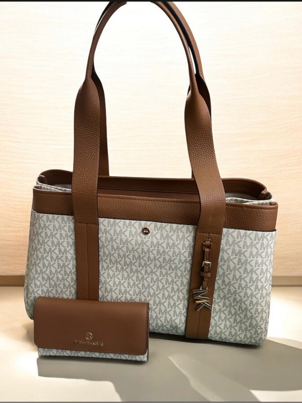 🌸Michael Kors Romee Large Tote NWOT